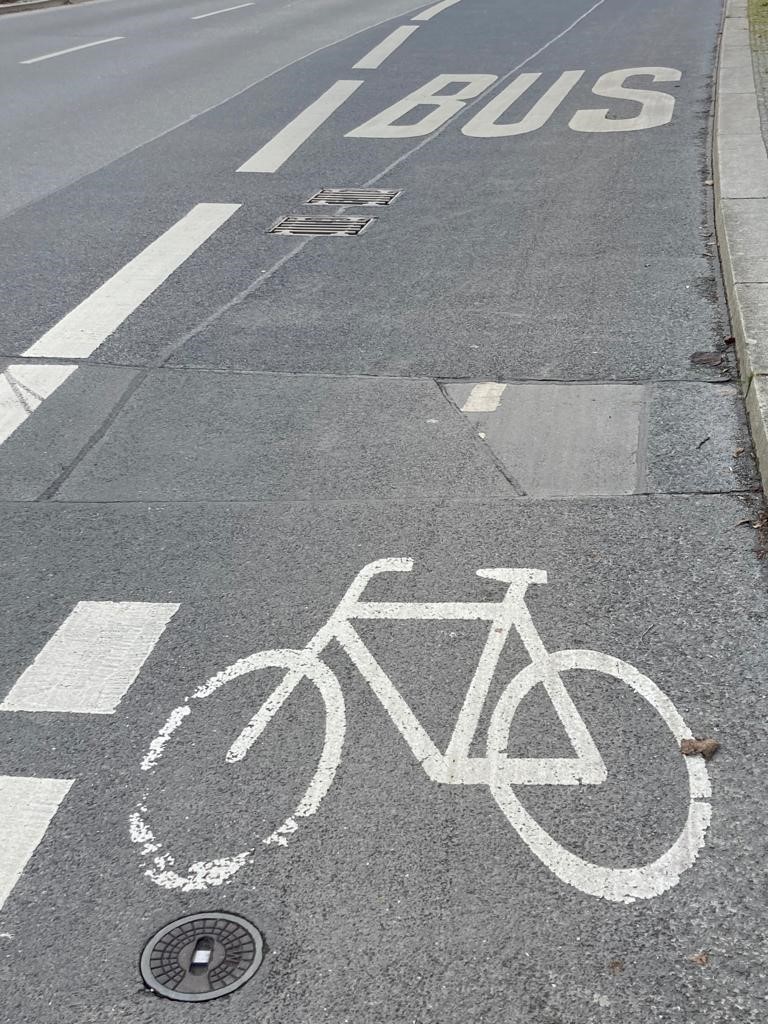 Verkehrssicherheit verbessern: Eschersheimer Straße soll Fahrradstraße werden