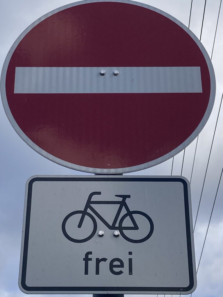 Direkte Wege: Einbahnstraßen für den gegenläufigen Radverkehr freigeben