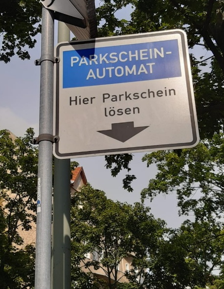 Ausweitung der Parkraumbewirtschaftung in Tempelhof westlich der Manteuffelstraße prüfen