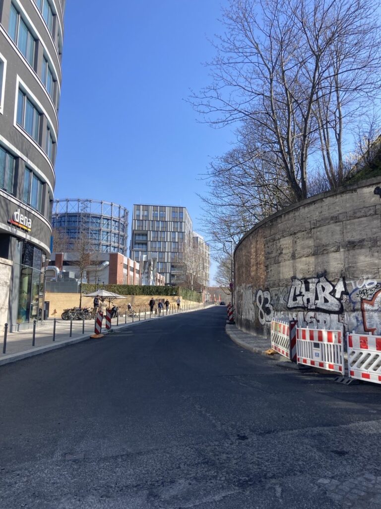 Verkehrssicherheit verbessern: Fahrradstraße in der Torgauer Straße einrichten