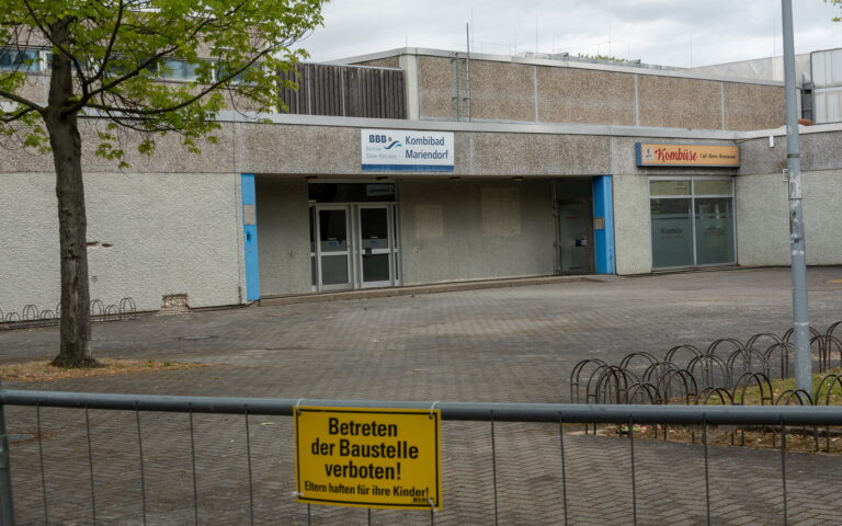 Berliner Bäder-Betriebe in die Pflicht nehmen 2.0 – Bürgerinnen und Bürger über aktuelle Planungen für das Kombibad Mariendorf informieren