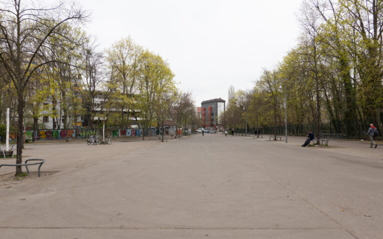 Mehr Grün für den Lucie-Leydicke-Platz